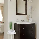 Barackvirag Apartmanhaz