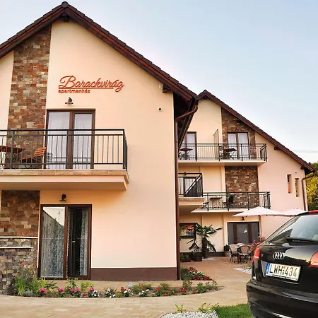Apartament Barackvirag Apartmanhaz