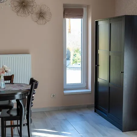 Barackvirag Apartmanhaz Apartmán Tihany