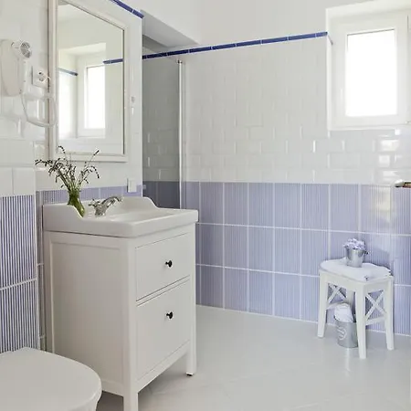 Barackvirag Apartmanhaz