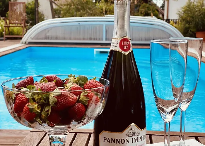 Apartmán Barackvirag Apartmanhaz *