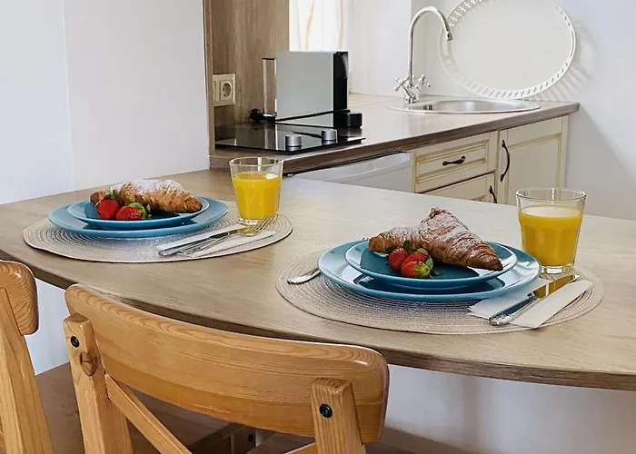 Barackvirag Apartmanhaz Διαμέρισμα Tihany