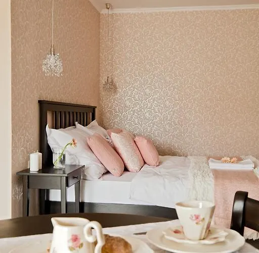 Barackvirag Apartmanhaz